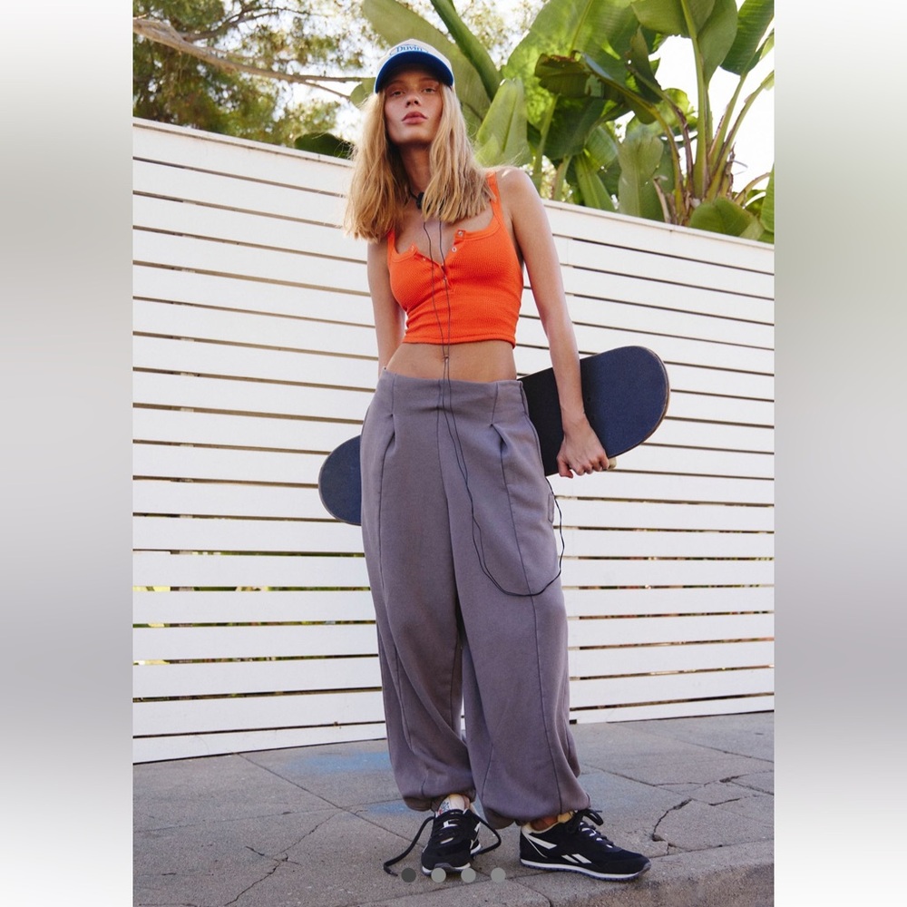NWT FREE PEOPLE MOVEMENT CHEER ON JOGGERS | LARGE